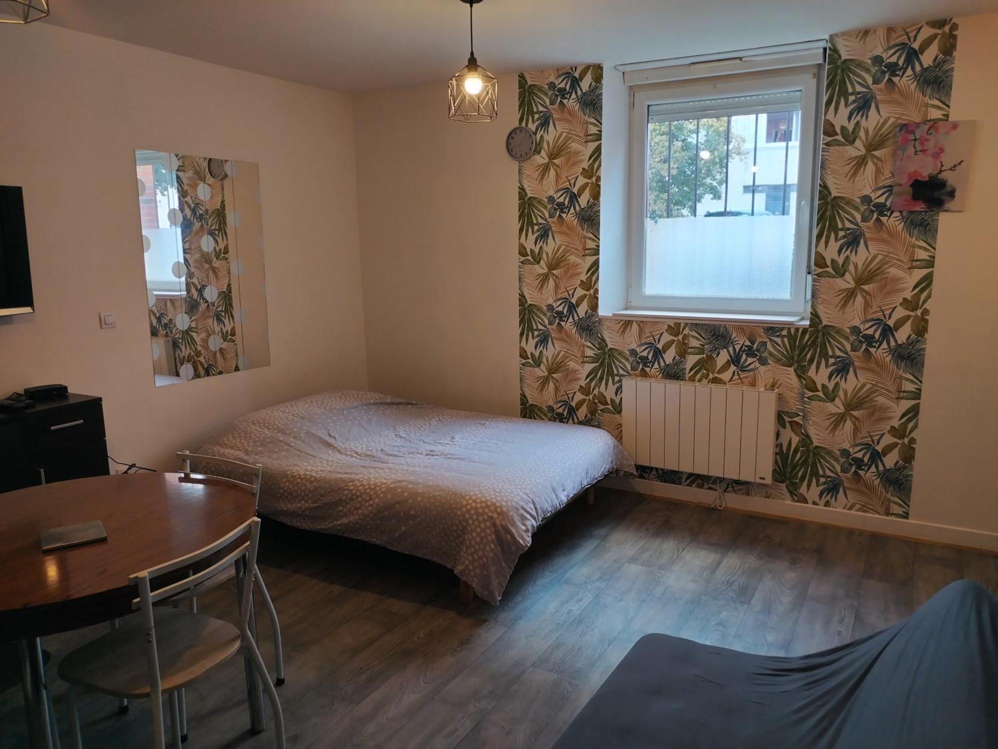 Studio Proche De La Gare Et Du Centre Ville Châlons-en-Champagne Kültér fotó